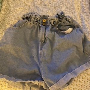 Sinched Waist Jean Shorts